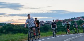 Biciklizők Sepsiszentgyörgyön | Fotó: Vargyasi Levente